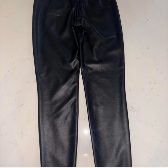 SO Black Faux Leather Leggings - Picture 2 of 4